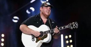 Luke Combs